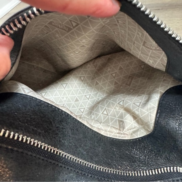 Botkier Logan Leather Hobo Purse Black Leather Crossbody Shoulder Bag - Picture 9 of 12